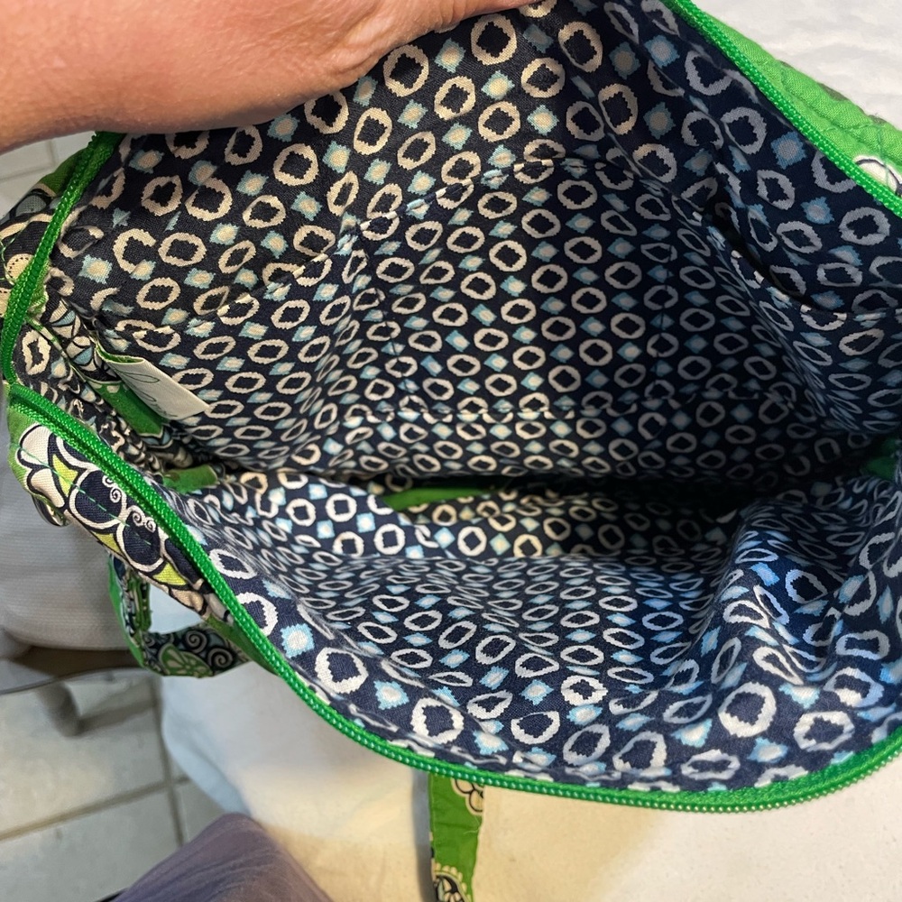 Vera Bradley Green and Blue Patterned Crossbody Bag - Picture 4 of 11
